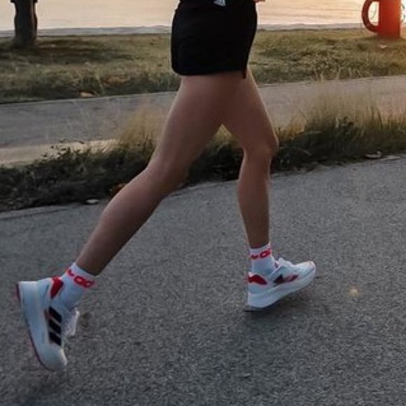 ADIZERO BOSTON 10 SHOES - Picture 13 of 16